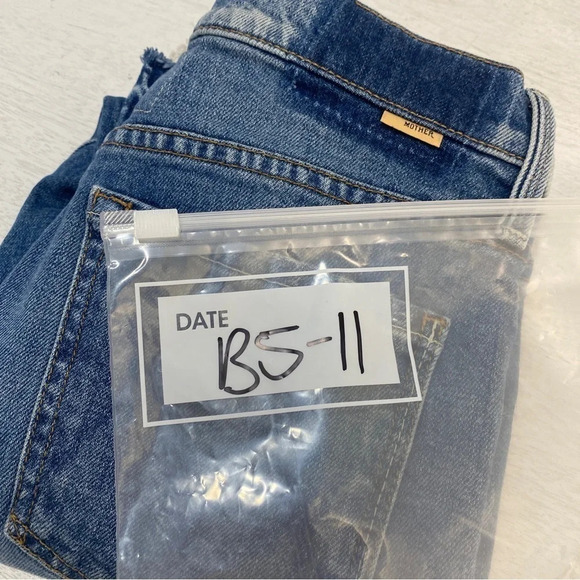 Mother Superior The Tomcat Undone Hem Jeans in Playing Dirty Size 26 - Picture 10 of 11